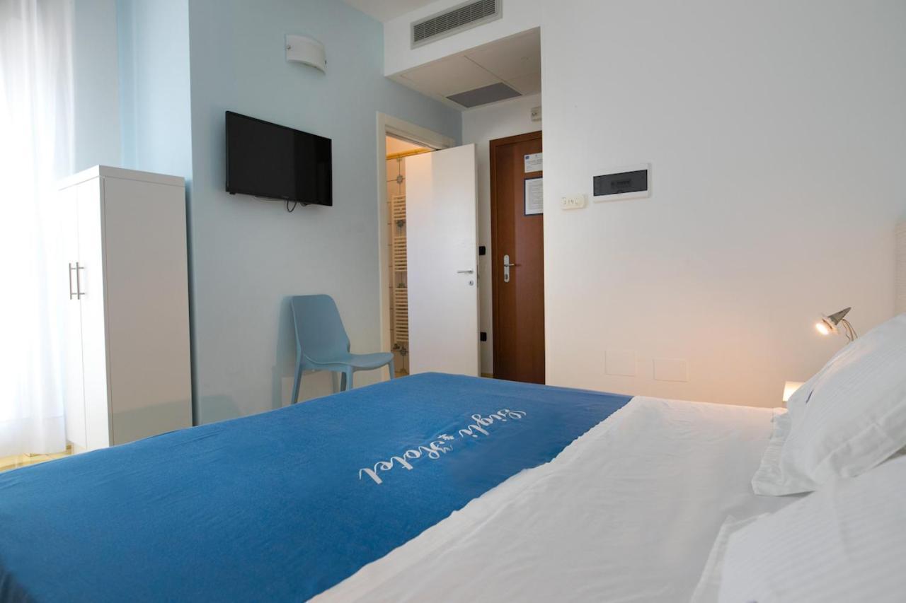 Gigli Hotel Salento Marina Di Pescoluse Eksteriør bilde
