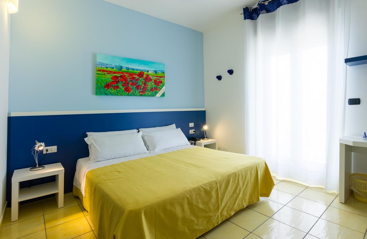 Gigli Hotel Salento Marina Di Pescoluse Eksteriør bilde